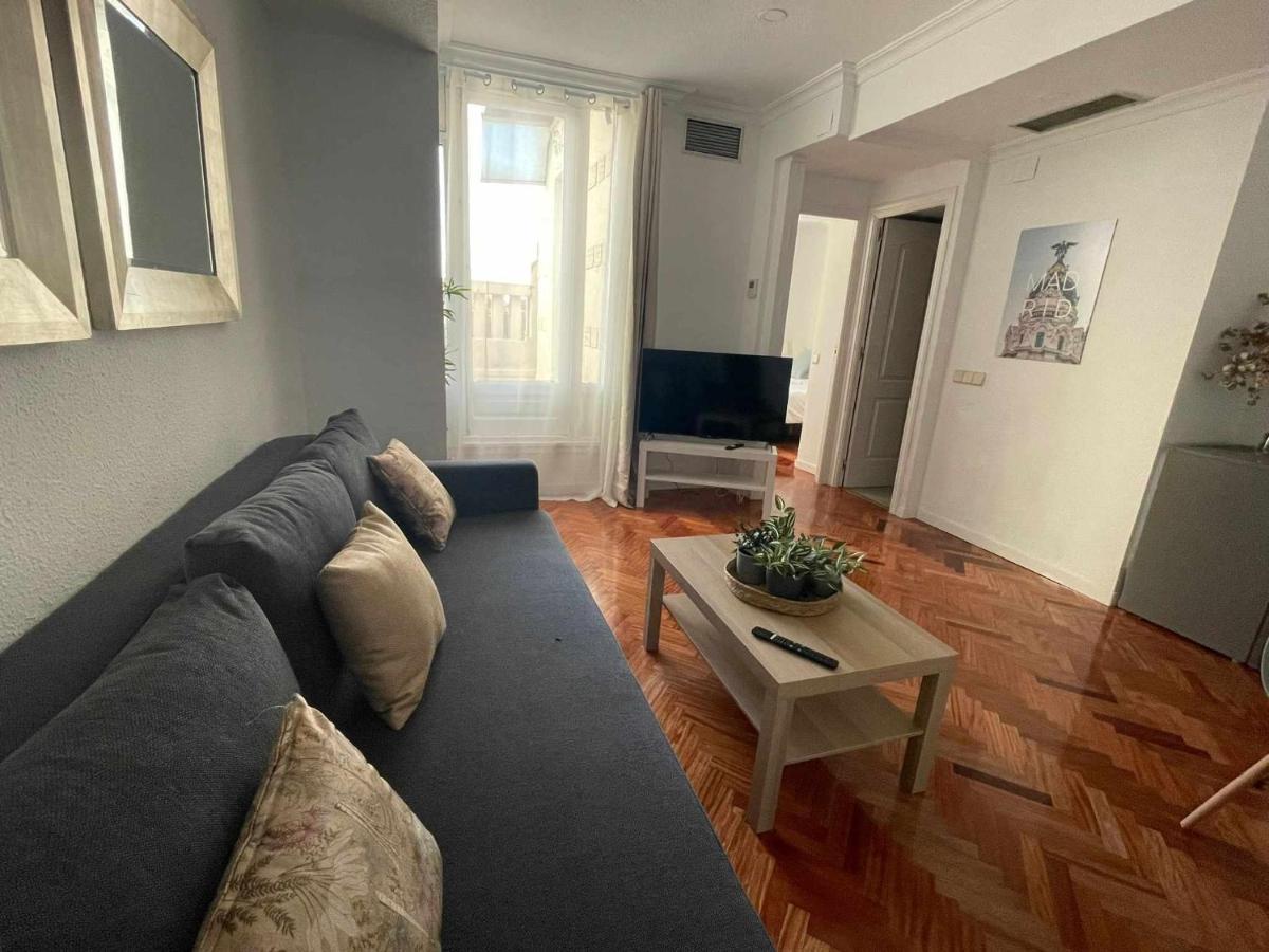 Apartamento Con Terraza Y Vistas Alcalaretiro Madrid Eksteriør bilde