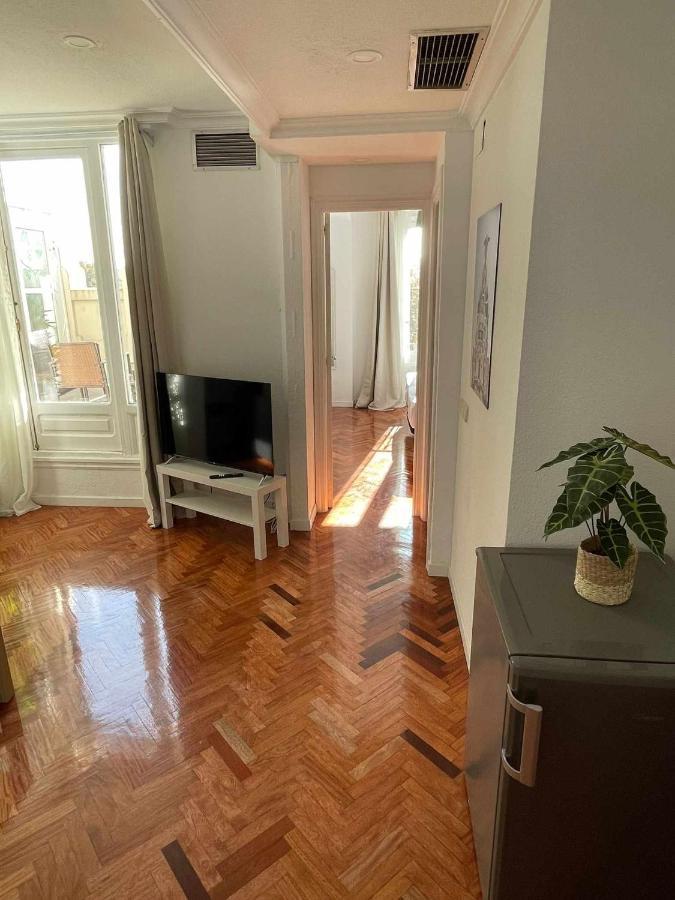 Apartamento Con Terraza Y Vistas Alcalaretiro Madrid Eksteriør bilde